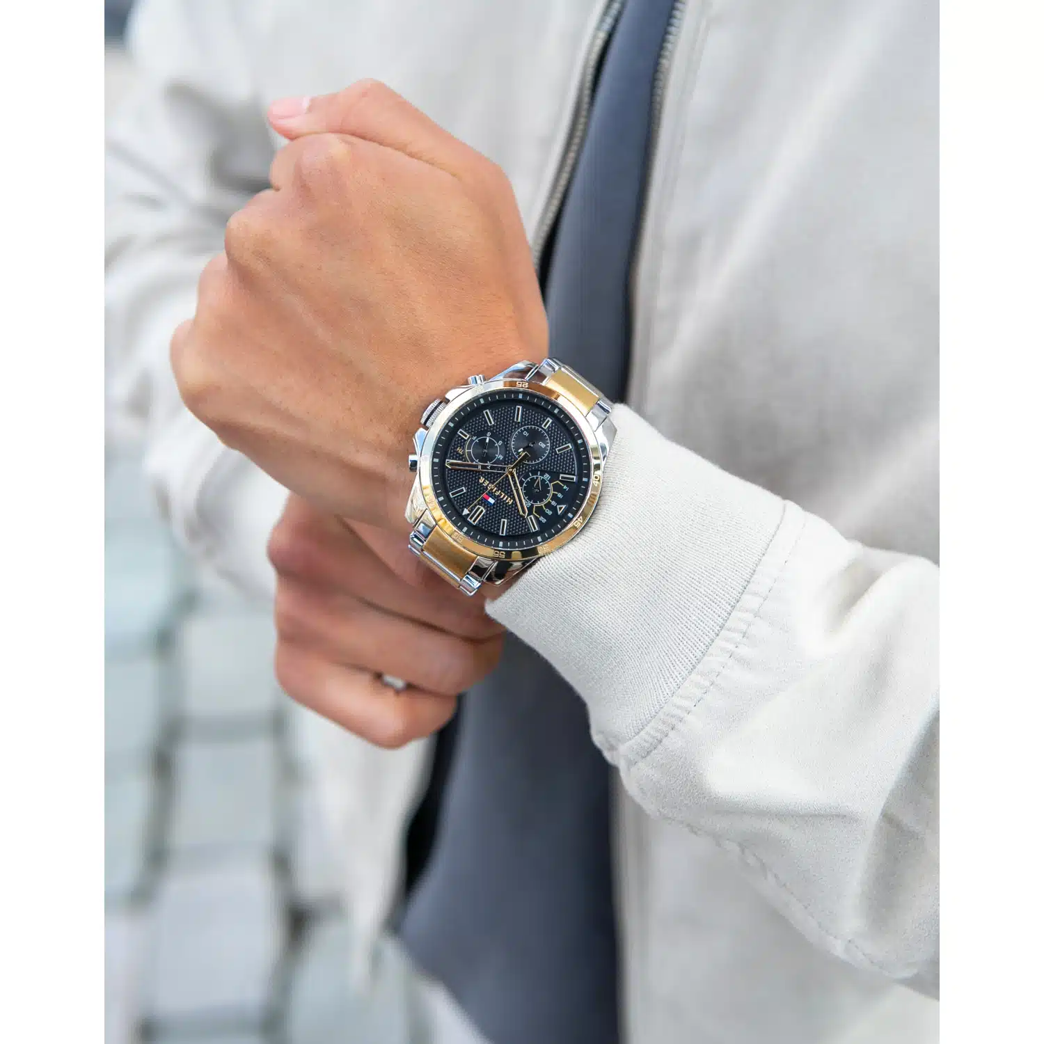 ساعة تومي هيلفيغر أصلية للرجال